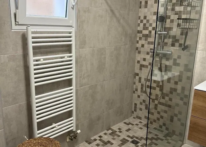 Bleu Corse, Entre Et Soleil Ajaccio (Corsica)