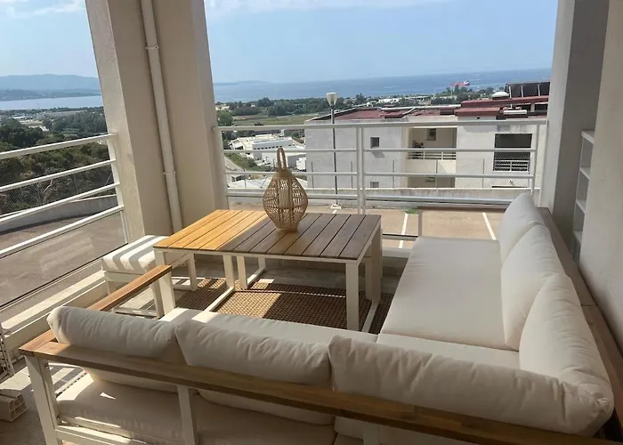 Bleu Corse, Entre Et Soleil Ajaccio (Corsica)